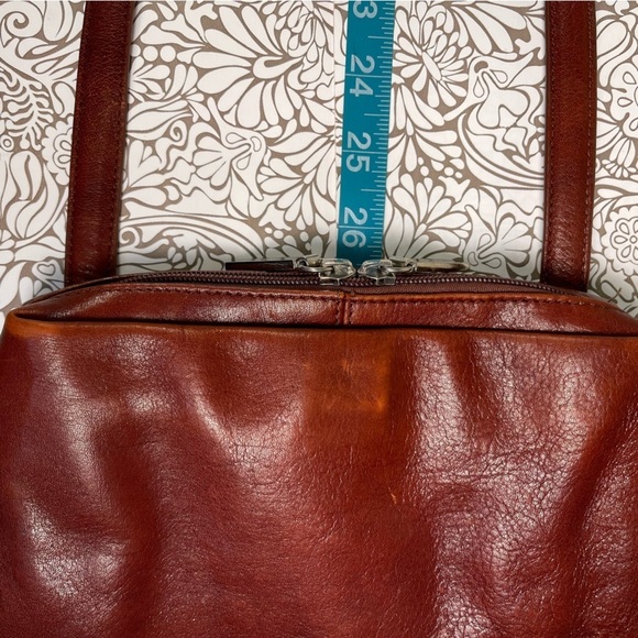 HOBO International Crossbody leather bag/orginizer - Picture 15 of 15